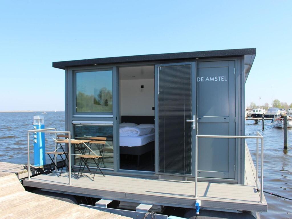 Modern Houseboat With Air Conditioning Located In Marina Uitgeest 외부 사진
